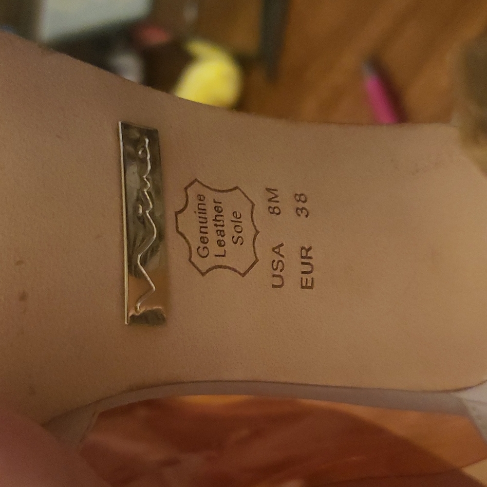 Nina bridal collection heels - Picture 3 of 6
